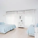 מלון Mare 3*